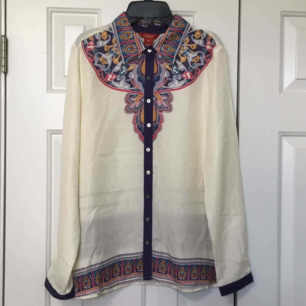 Beautiful Sundance silk blouse sz M